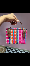Load image into Gallery viewer, BOX SLING -pink print
