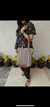 Load image into Gallery viewer, JHOLA BAG - STRIPE
